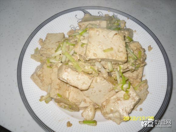 蒜黄炒豆腐